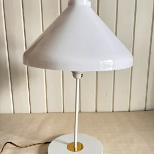 Hvit Vintage Lampe